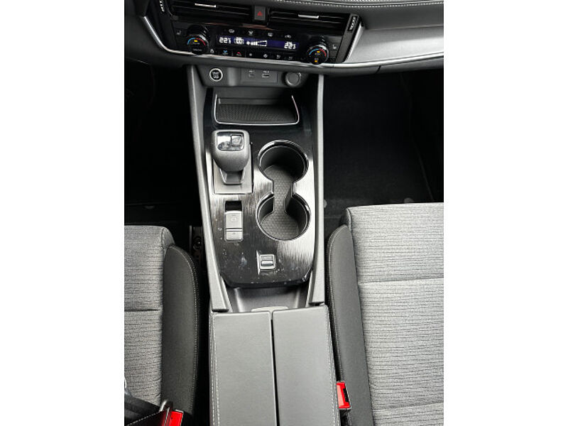 Nissan X-Trail 1.5 VC-T MHEV 163 PS Xtronic N-Connecta 5 Sitze ProPilot HUD 19'